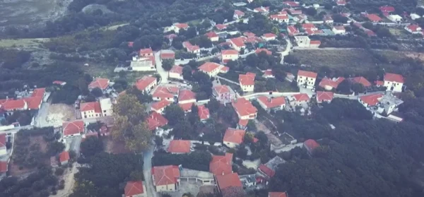 Μανδήλι: Το χωριό των Σερρών με τον πλάτανο ηλικίας 1120 ετών! - video