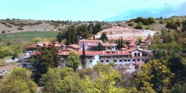 Αγία Παρασκευή Σερρών: Ανυπολόγιστης αξίας πνευματικοί θησαυροί από τον Πόντο στο «Μοναστήρι των Ποντίων» - φωτο
