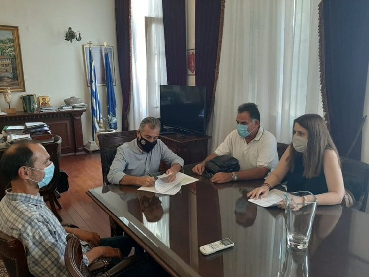 Σέρρες: Υπεγράφη η σύμβαση του έργου αποκατάστασης – επισκευής νησίδων οδικού δικτύου