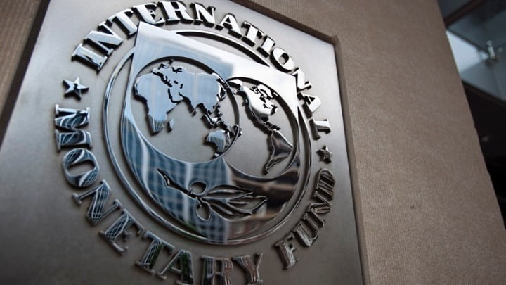 ΔΝΤ: Θα χρειαστεί περισσότερος χρόνος για να ανακάμψει η παγκόσμια οικονομία