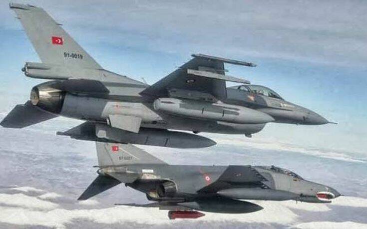 Συνεχίζονται οι τουρκικές προκλήσεις στο Αιγαίο – Ζεύγος F-16 πάνω από τις Οινούσσες