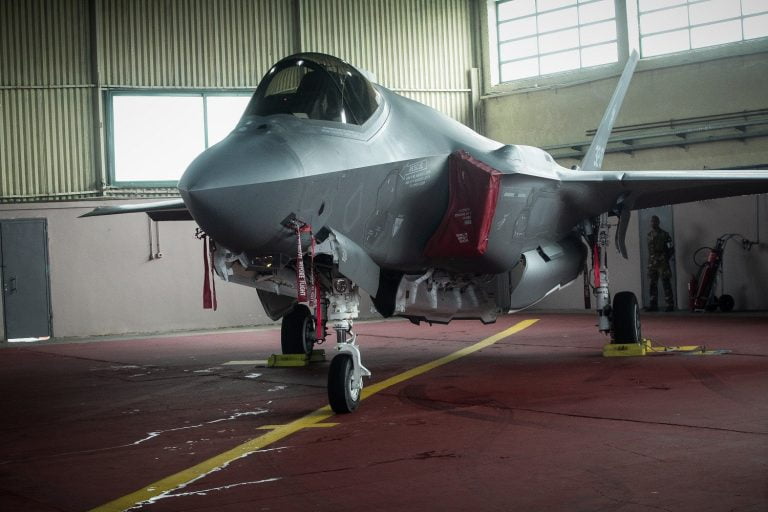 «Κλειδώνει» η αγορά των υπερσύγχρονων F35 – Ένα «αόρατο» αλλά πανάκριβο όπλο στη φαρέτρα της Πολεμικής Αεροπορίας