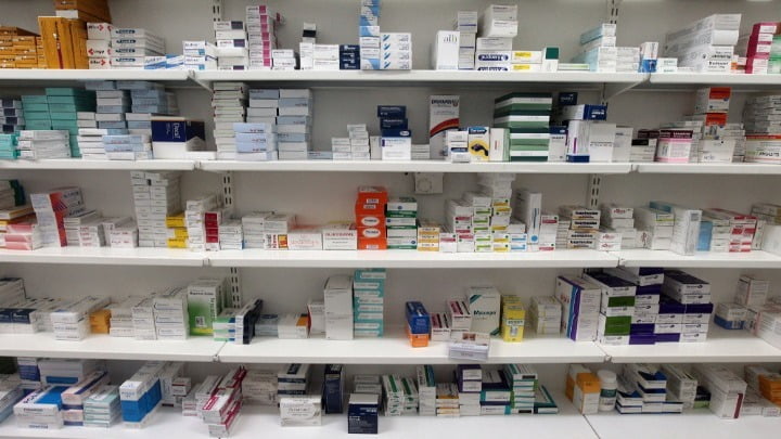 Πιερρακάκης: Ραντεβού και μέσω φαρμακείων για το εμβόλιο κατά του κορωνοϊού- Υπό εξέταση και τα ΚΕΠ