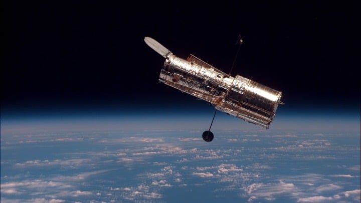 Tηλεσκόπιο Hubble: Η NASA σου δείχνει τη φωτογραφία που τράβηξε την ημέρα που γεννήθηκες