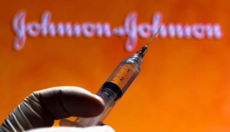 Σταματούν οι εμβολιασμοί με Johnson & Johnson σε Αγρίνιο και Μεσολόγγι
