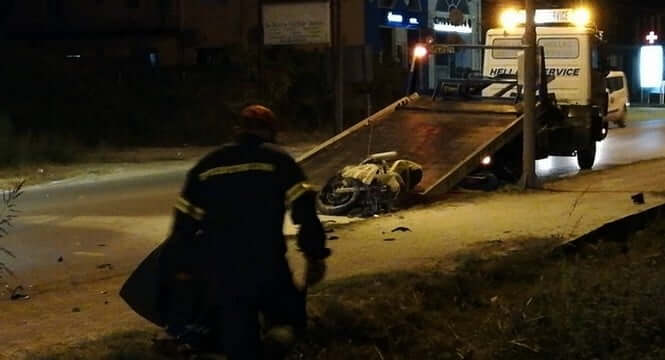 Θεσσαλονίκη : Νεκρός 42χρονος μοτοσυκλετιστής στον Σταυρό (φωτο)