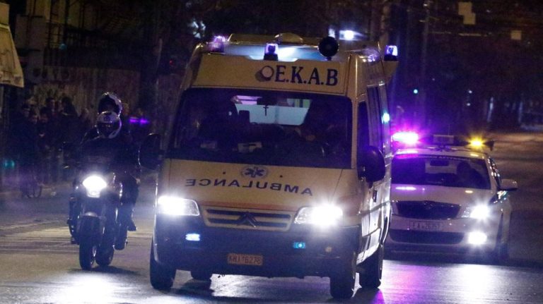 Πριν λίγο :Μετωπική σύγκρουση νταλίκας με βαν στην Ασπροβάλτα-Τουλάχιστον 17 τραυματίες