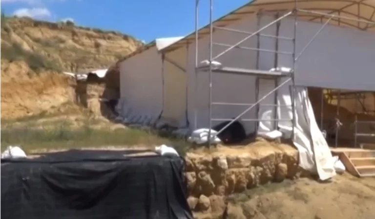 Τύμβος Καστά: Να συνεχιστεί η ανασκαφή, ζητούν οι κάτοικοι της Μεσoλακκιάς Σερρών (video)