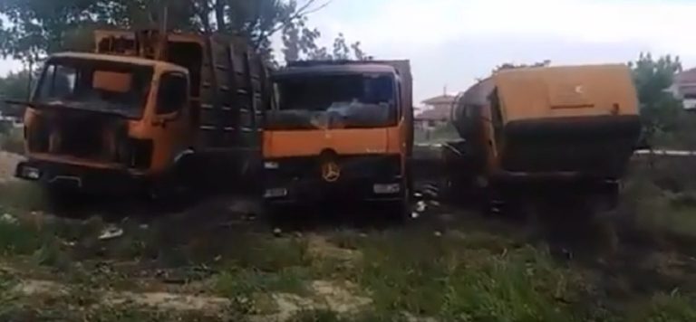Σέρρες: Φωτιά στο αμαξοστάσιο του Λευκώνα- Καταστράφηκαν απορριματοφόρα(video)