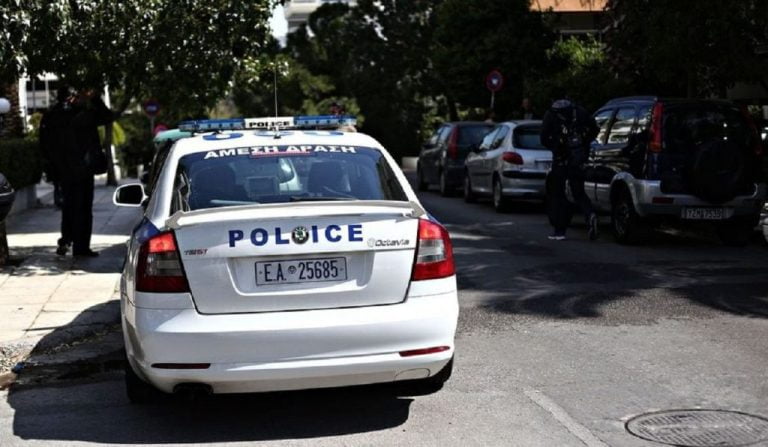Συνελήφθη 72χρονος για αποπλάνηση δύο ανήλικων αδελφών στη Θεσσαλονίκη