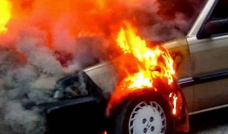 Κάηκε ολοσχερώς αυτοκίνητο έξω από τις Κρηνίδες (video)