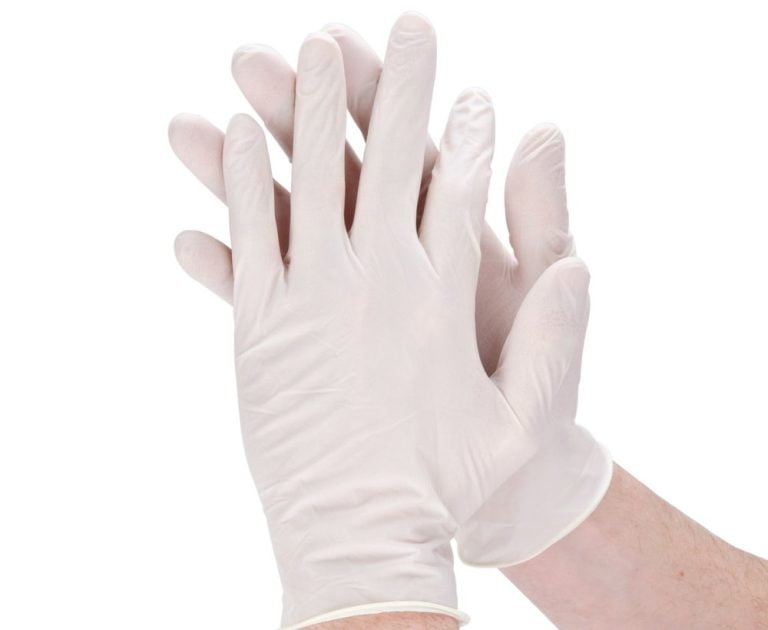 Κορωνοϊός: Πώς φοράμε σωστά τα γάντια προστασίας