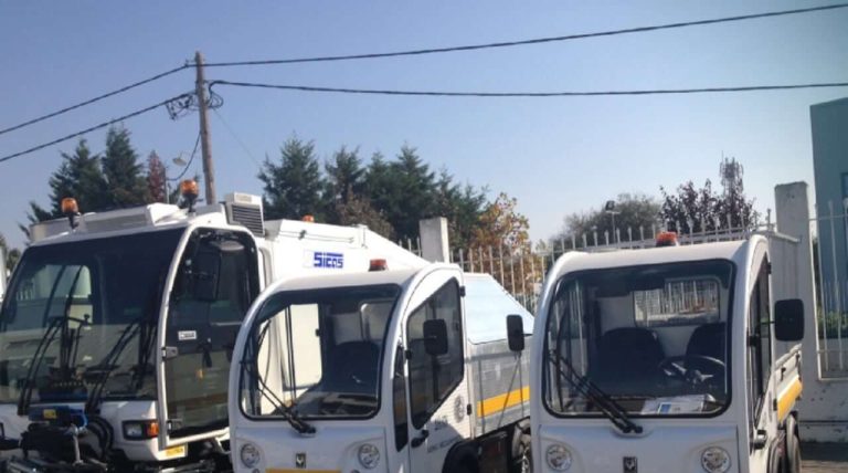 Σέρρες : Τέσσερα «πράσινα» ηλεκτροκίνητα οχήματα προμηθεύεται ο δήμος για τις ανάγκες της Υπηρεσίας Καθαριότητας
