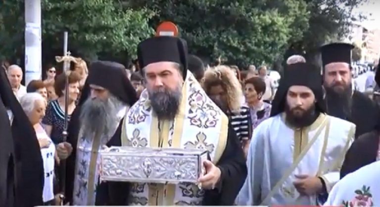 Ιερή αγρυπνία για την Μακεδονία από τους τρεις Μητροπολίτες της Π.Ε. Σερρών (video)