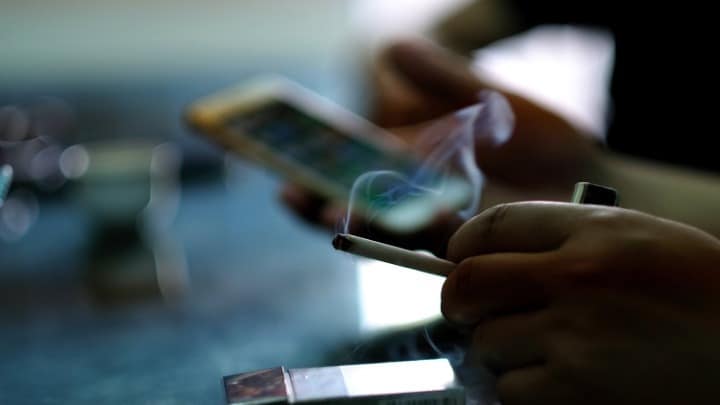 Το κάπνισμα αυξάνει τον κίνδυνο αιμορραγικού εγκεφαλικού, σύμφωνα με αμερικανική έρευνα