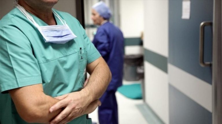 Νοσοκομειακοί γιατροί: «Μαύρη τρύπα» στην ειδικότητα των αναισθησιολόγων απειλεί τα δημόσια νοσοκομεία