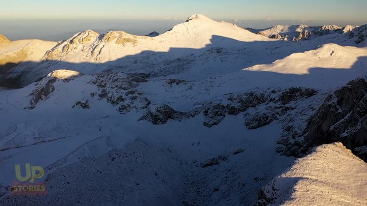 Τα πρώτα χιόνια στον Παρνασσό -Εντυπωσιακό βίντεο από drone