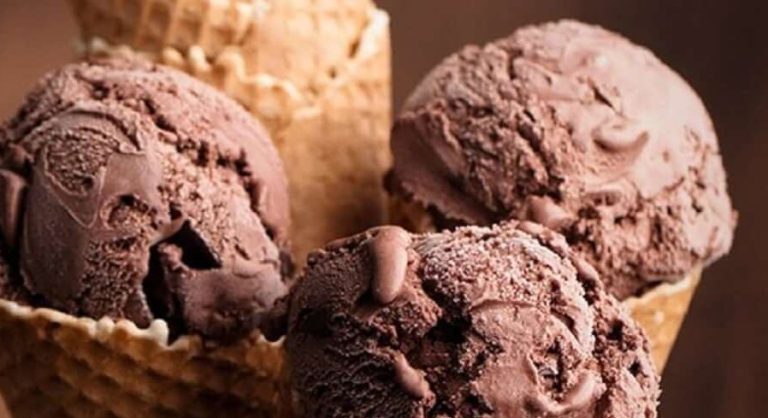Πώς θα φτιάξετε παγωτό χωρίς παγωτομηχανή