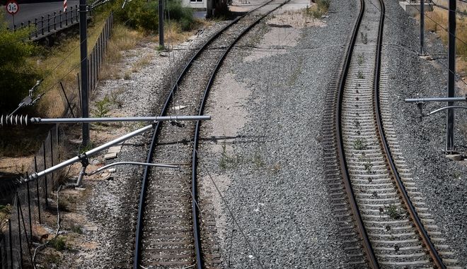 Ξανά σε λειτουργία η σιδηροδρομική γραμμή Αθήνας-Θεσσαλονίκης, εκτεταμένες οι ζημιές λόγω “Ιανού”