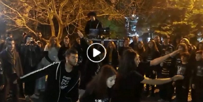 Σέρρες: Οι Schook Troopers στους ρυθμούς της Τσικνοπέμπτης στην πλατεία Ελευθερίας(VIDEO)