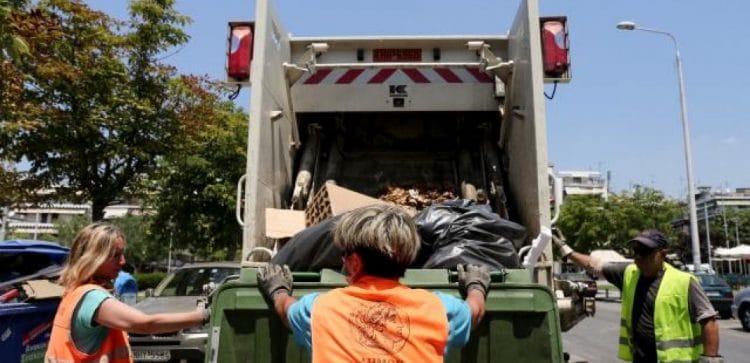 Δήμοι: Κουμάντο στα σκουπίδια κάνουν οι δήμοι και δεν χρειάζονται… κηδεμόνες