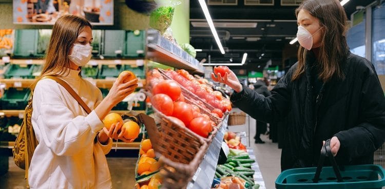Κορονοϊός – Λινού: Κινδυνεύουν οι εργαζόμενοι σε σούπερ μάρκετ – Ψώνια μόνο με διανομείς