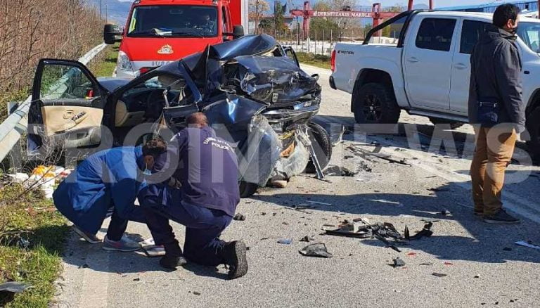 Ένας νεκρός και τέσσερις τραυματίες σε τροχαίο δυστύχημα στην Χρυσούπολη Καβάλας