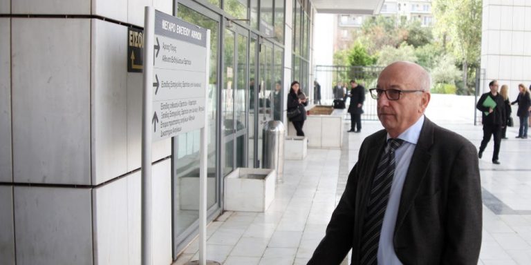 Η εισαγγελέας πρότεινε να απαλλαγεί ο Θεόδωρος Τσουκάτος για τα μαύρα ταμεία της Siemens
