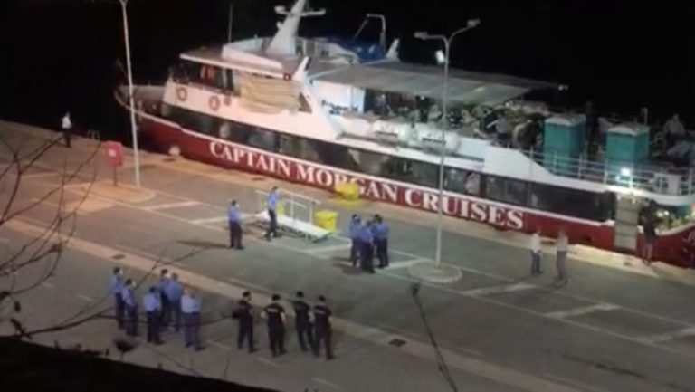 Μάλτα: Αποβιβάστηκαν μετανάστες μετά την απειλή απαγωγής του πληρώματος σκάφους που τους φιλοξενούσε