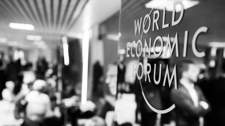 Για το καλοκαίρι του 2021 μεταφέρεται το Παγκόσμιο Οικονομικό Φόρουμ του Νταβός