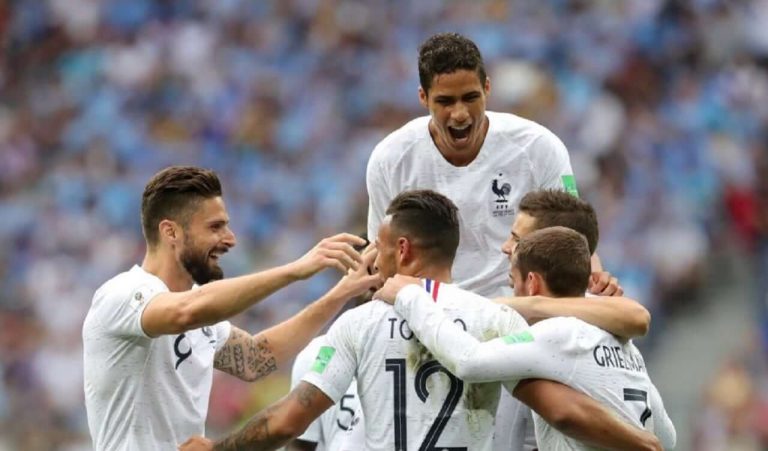 Στα ημιτελικά η Γαλλία, νίκησε 2-0 την Ουρουγουάη