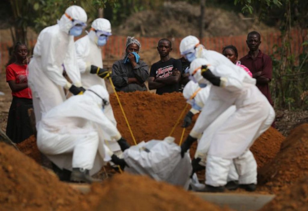 Είναι η 14η επιδημία της ασθένειας που προκαλεί ο ιός Έμπολα από το 1976.