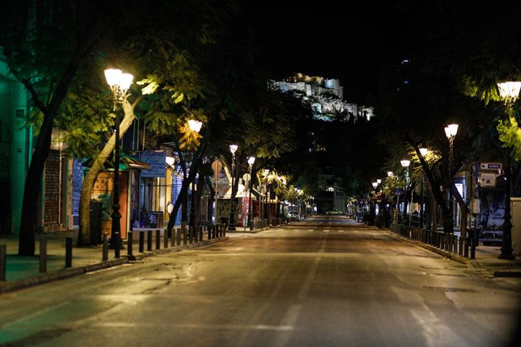 “Καμπανάκι” Εξαδάκτυλου για τη Θεσσαλονίκη – Nα ξεχάσουμε ρεβεγιόν με 9 άτομα
