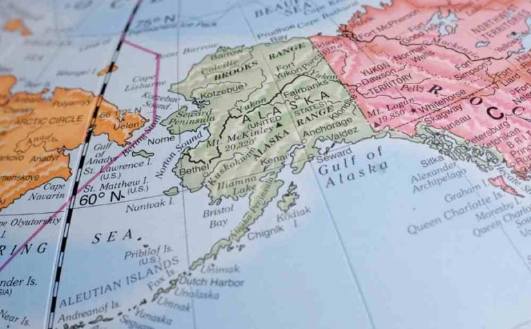 Το παράδοξο με την Αλάσκα: Βρίσκεται ταυτόχρονα στο ανατολικότερο και δυτικότερο σημείο των ΗΠΑ (φωτο)