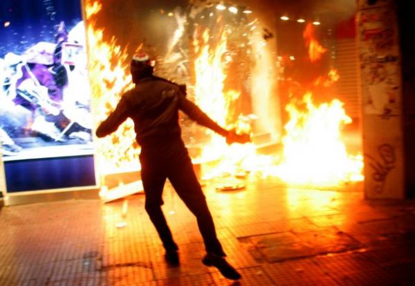 Αλέξανδρος Γρηγορόπουλος: Η δολοφονία, ο Κορκονέας, η Αθήνα στις φλόγες