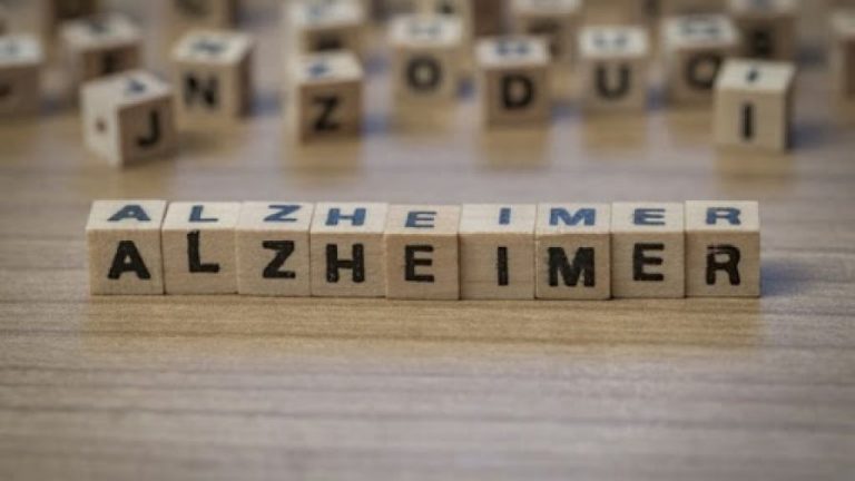 Νόσος Αλτσχάιμερ: Οι ασκήσεις που ξυπνούν το μυαλό και μειώνουν τον κίνδυνο