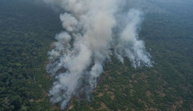 Αμαζόνιος: 700 νέες πυρκαγιές μέσα σε 24 ώρες – Ο Μπολσονάρου στέλνει τον στρατό