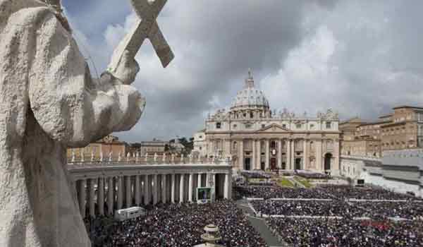 Ο κορονοϊός «έφτασε» στο Βατικανό! Πρώτο επιβεβαιωμένο κρούσμα