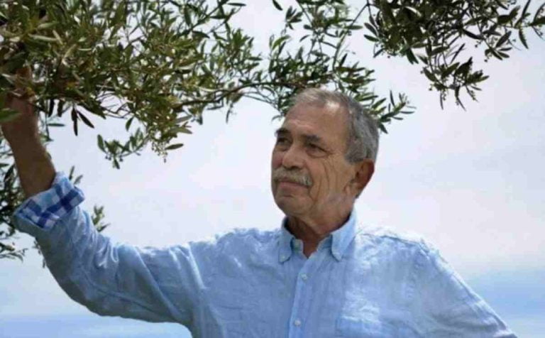 Γιώργος Χατζηγιαννάκης: Πέθανε ο σπουδαίος γαστρονόμος και ιδρυτής του θρυλικού εστιατορίου Selene στη Σαντορίνη (φωτο+video)