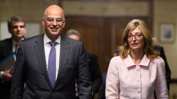 Ν. Δένδιας: Οι νέοι να διαγνώσουν το ηχηρό παράδειγμα που οι Ελεύθεροι Πολιορκημένοι προσέφεραν