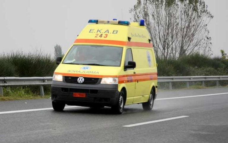 Θεσσαλονίκη: Νεκρός 76χρονος σε τροχαίο – Το φορτηγό που οδηγούσε έπεσε σε κανάλι