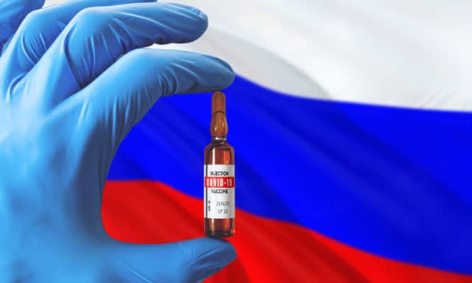 Κορονοϊός: Παραιτήθηκε κορυφαίος Ρώσος γιατρός για την αμφιλεγόμενη έγκριση του εμβολίου
