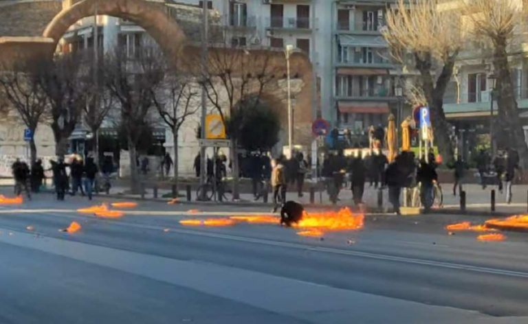 Θεσσαλονίκη: Στον ανακριτή η 26χρονη, στο αυτόφωρο οι υπόλοιποι 19 για τα επεισόδια