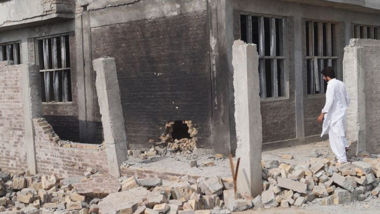 Πακιστάν: Επίθεση με βόμβα σημειώθηκε σε σχολείο θηλέων