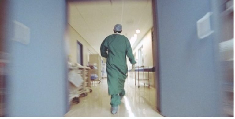 Έρευνες σε εννέα νοσοκομεία για την μαφία με τα αντικαρκινικά