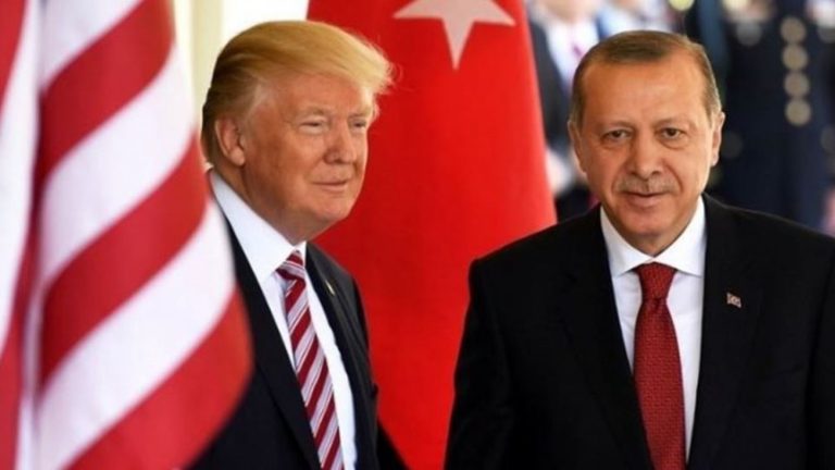 Bloomberg: Συνάντηση Τραμπ – Ερντογάν μακριά από τις κάμερες