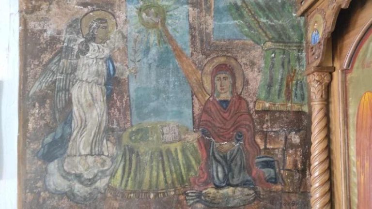 Οι άγνωστες τοιχογραφίες του τσολιά Θεόφιλου Χατζημιχαήλ