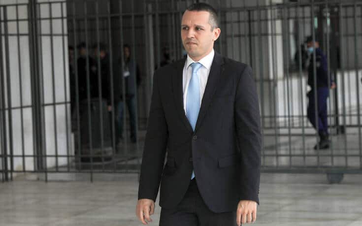 Δίκη Χρυσής Αυγής: Η διευθυντική ομάδα στη φυλακή- Παραδόθηκε ο Ηλίας Κασιδιάρης
