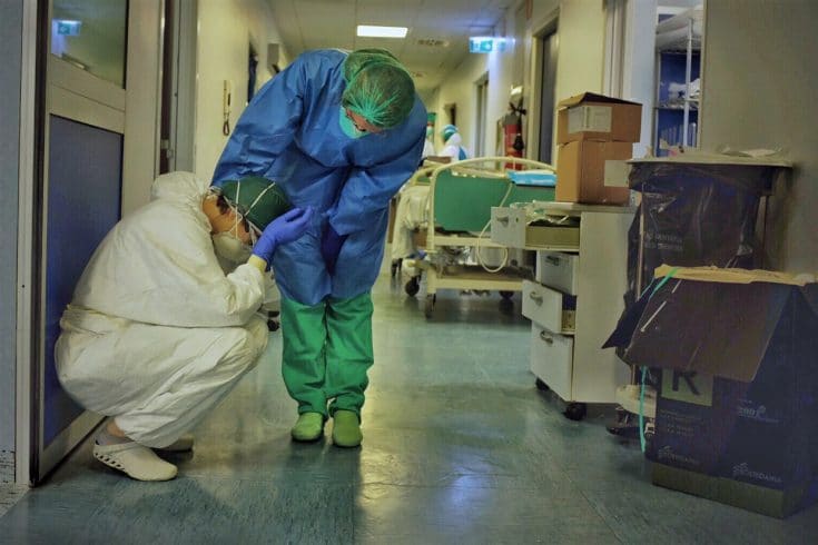 Τραγωδία στην Φλώρινα: Έχασε τη μάχη 59χρονος νοσηλευτής