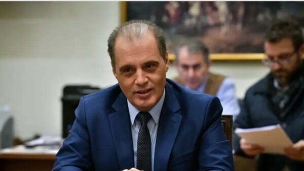 Κυριάκος Βελόπουλος